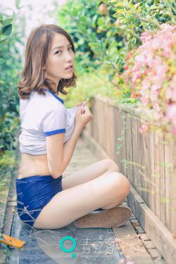 孟晚舟含泪与人群合唱