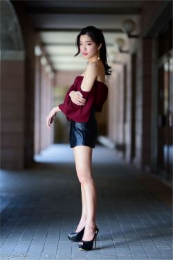 年轻女教师2HD